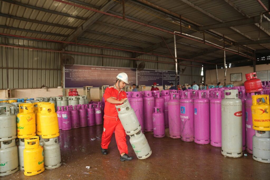 Trạm chiết LPG Phú Giáo